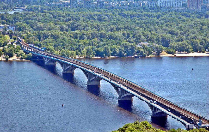 Міст Метро