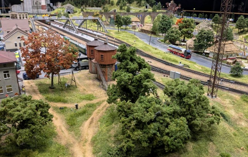 Природа макету мініатюри Miniland.UA
