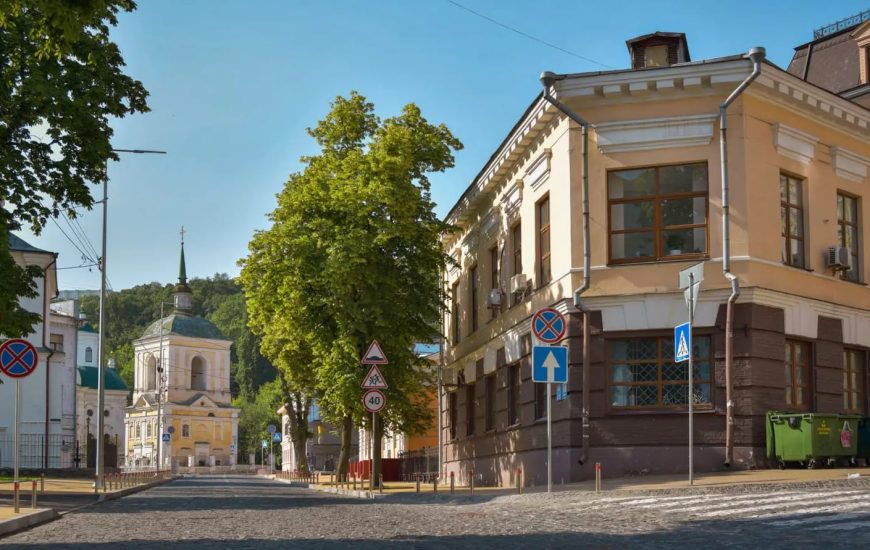 Вулиця Покровська в Києві